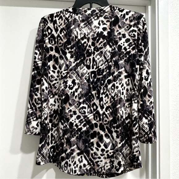 Ellen Tracy Zip Front Print Blouse, NWOT - Picture 4 of 9